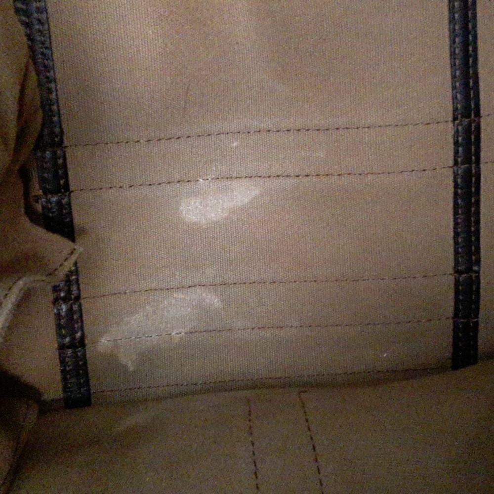 Louis Vuitton Utah duffle bag - Picture 7 of 12
